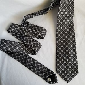 VALENTINO 100% Silk tie made in Italy.  Dark gray